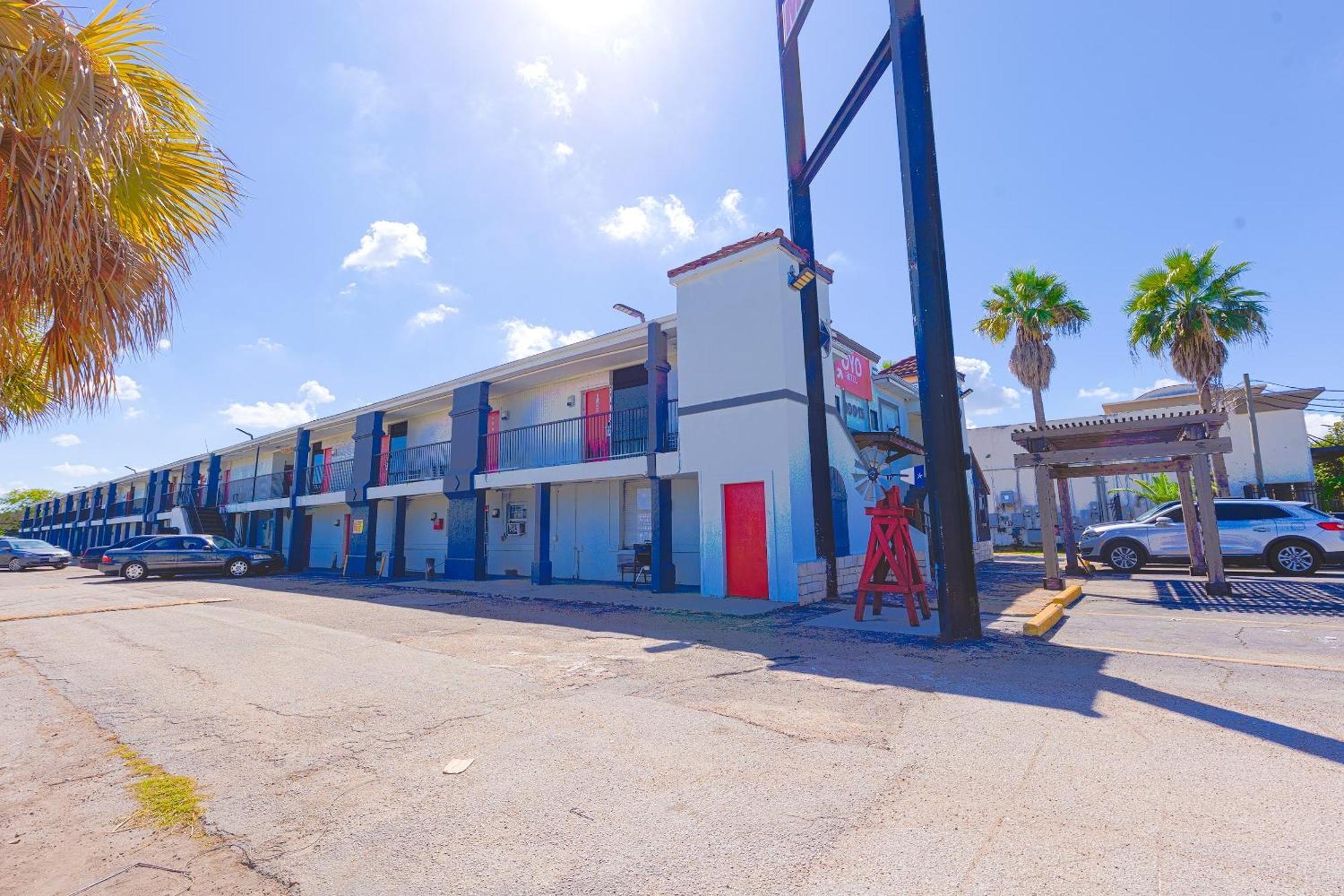 Rest Up Inn Houston Exterior foto